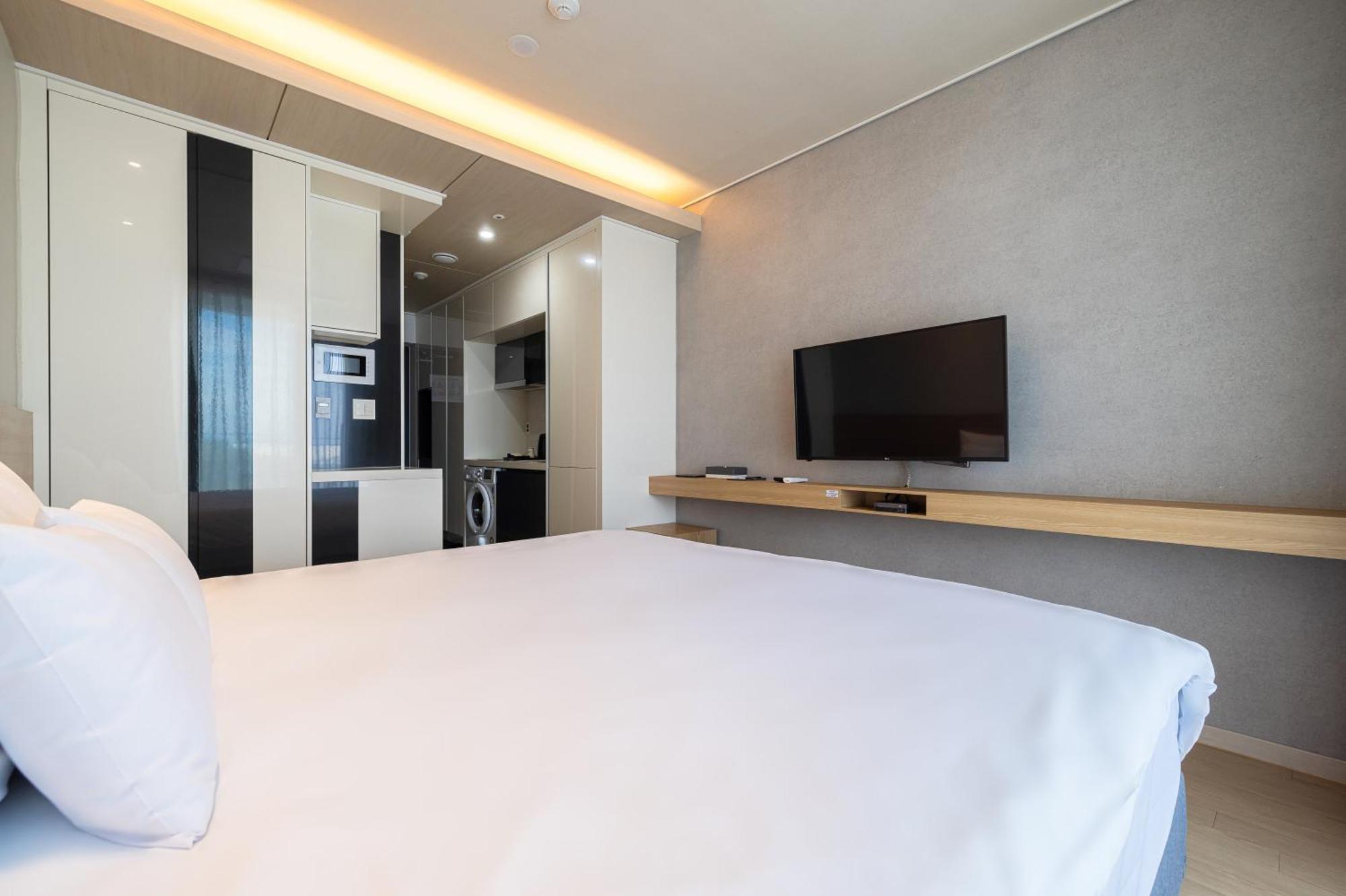 Ocean Soleview Hotel Ίντσεον Εξωτερικό φωτογραφία