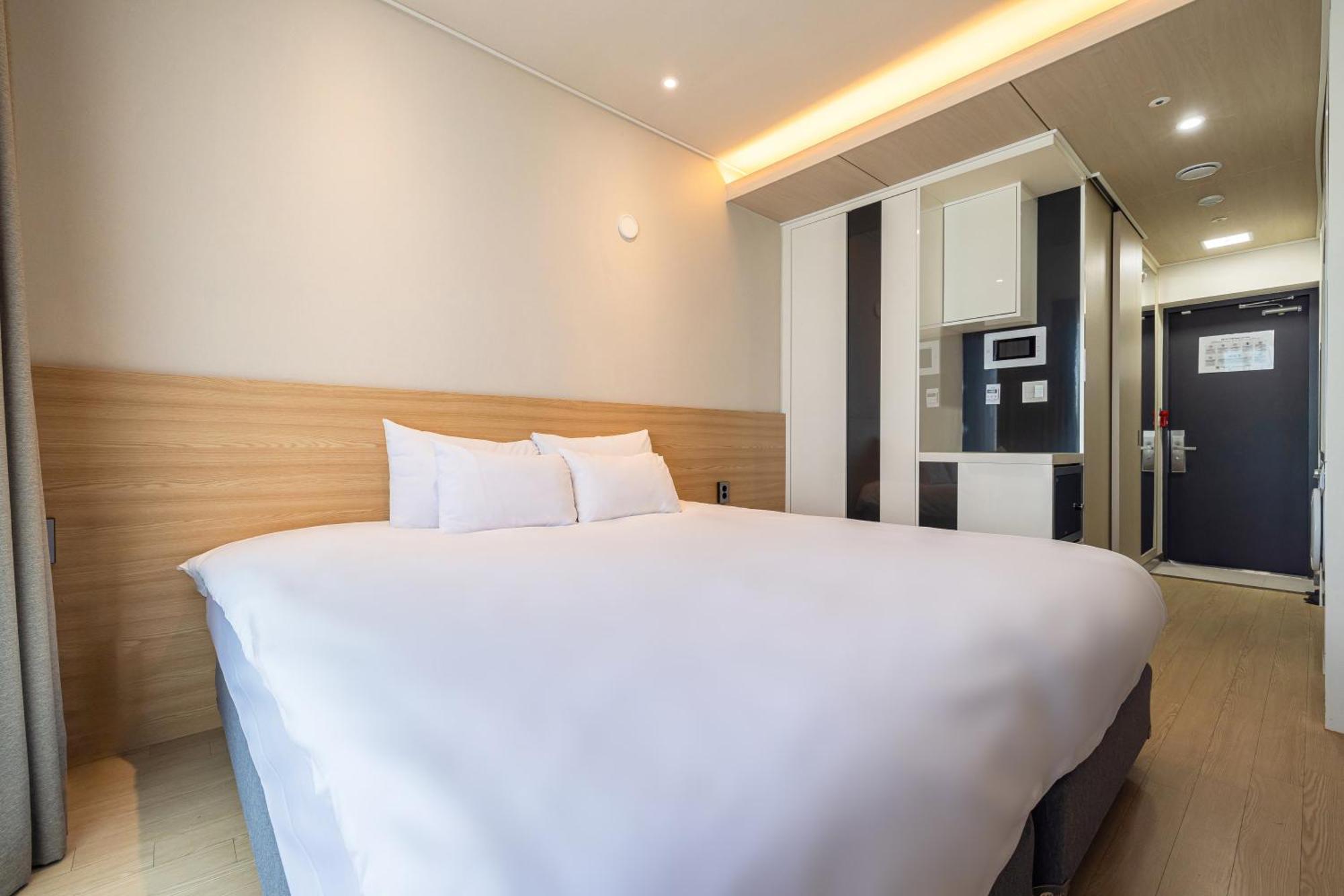 Ocean Soleview Hotel Ίντσεον Εξωτερικό φωτογραφία